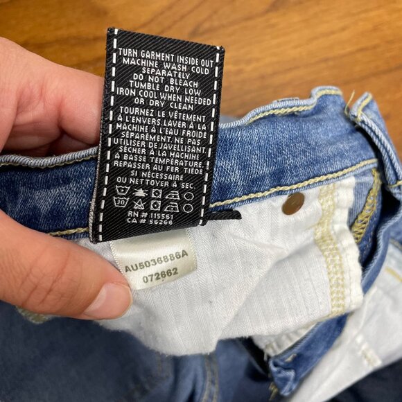 7 For All Mankind Roll Up Short Size 28 Crescent Valley Light Wash Mid Rise - Picture 8 of 9